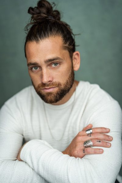 Bradley</br>Jaden” class=’img-responsive square cast-image’/>
													</div>

													<div class=