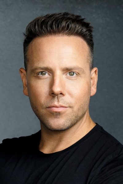 DANIEL</br>KOEK” class=’img-responsive square cast-image’/>
													</div>

													<div class=